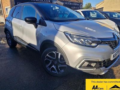 Used Renault Captur Dynamique 90 HP (66 kW) 2017 Silver/black SUV