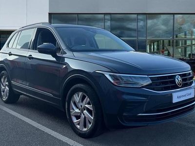 Used VW Tiguan Life 150 HP (110 kW) 2022 Dolphin grey SUV