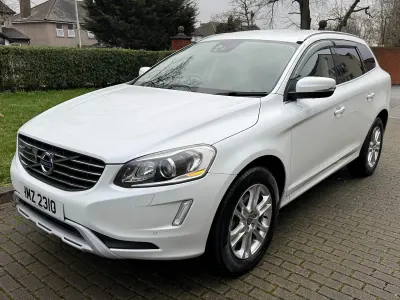 Used Volvo XC60 R-Design 2013 White SUV