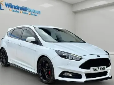 Begagnad Ford Focus ST 185 HK (136 kW) 2017 Halvkombi