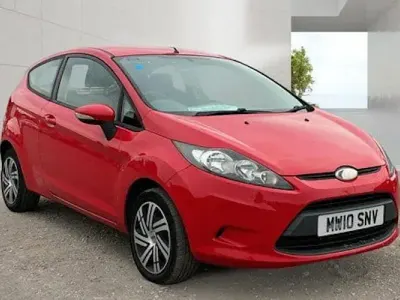 Used Ford Fiesta 82 HP (60 kW) 2010 Red Hatchback