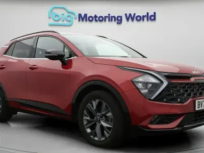 Używany Kia Sportage GT-Line 230 KM (169 kW) 2022 Czerwony SUV