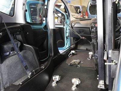 Used Fiat Qubo Lounge 85 HP (62 kW) 2016 Green MPV