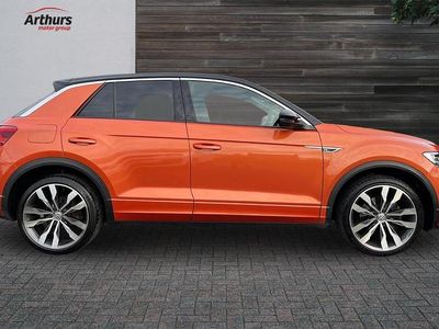 Used VW T-Roc R-line 187 HP (137 kW) 2020 Orange SUV