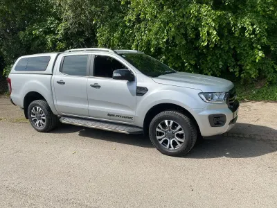 Usado Ford Ranger Wildtrack 210 CV (154 kW) 2022 Plateado Pickup/Camioneta