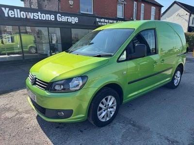 Used VW Caddy Highline 102 HP (75 kW) 2014 Green MPV