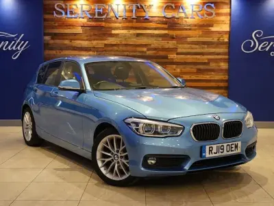 Used BMW 116 Basis 116 HP (85 kW) 2019 Blue Hatchback