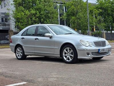 Mercedes C180