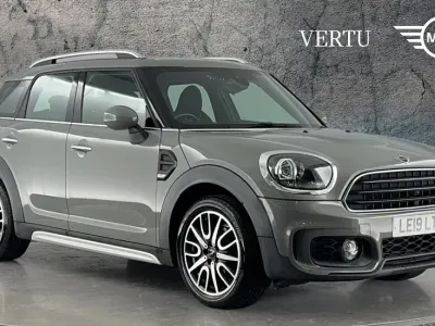 Usado Mini Cooper Countryman Sport 136 CV (100 kW) 2019 Gris SUV