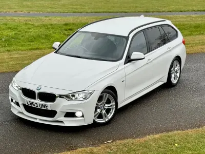 Begagnad BMW 320 2013 Vit Kombi