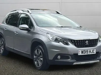 Used Peugeot 2008 Allure Premium 83 HP (61 kW) 2019 Grey SUV