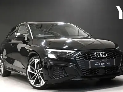 Usado Audi A3 Comfort 150 HP (110 kW) 2022 Sedan