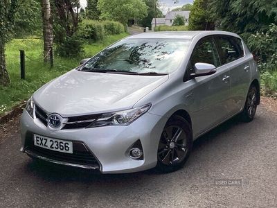 Toyota Auris Hybrid