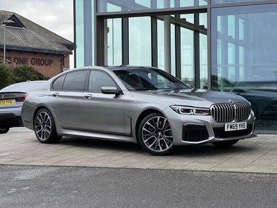 BMW 730