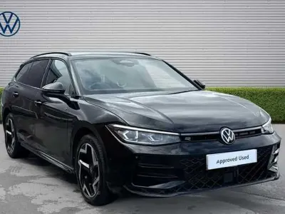 Used VW Passat 265 HP (194 kW) 2025 Estate