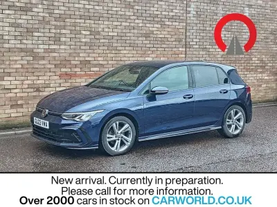 Used VW Golf VIII R-line 150 HP (110 kW) 2022 Blue Hatchback
