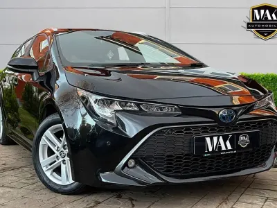 Usado Toyota Corolla 122 HP (89 kW) 2021 Preto Carrinha