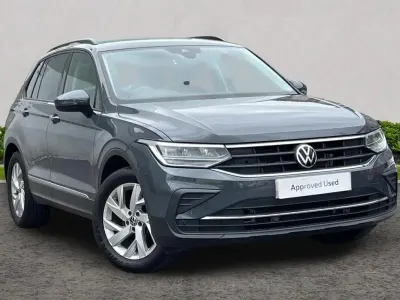 Used VW Tiguan Life 150 HP (110 kW) 2022 Grey SUV