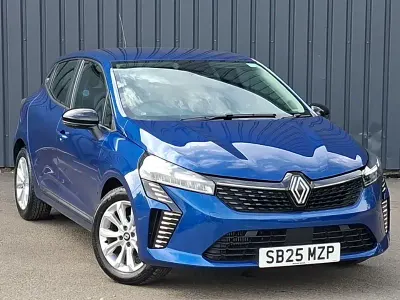 Used Renault Clio Evolution 90 HP (66 kW) 2025 Blue Hatchback