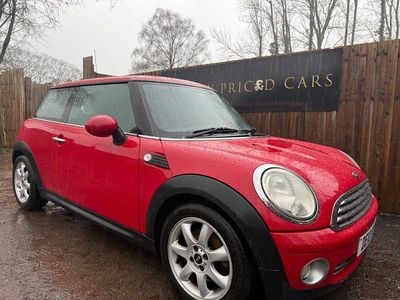Red Used 2010 Mini Cooper Hatch Hatchback | £2,489 (Super price)