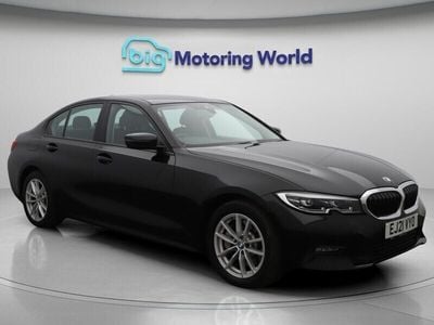 BMW 330e