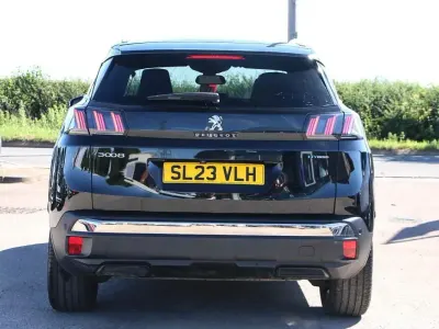 Used Peugeot 3008 Allure+ 222 HP (163 kW) 2023 Black SUV