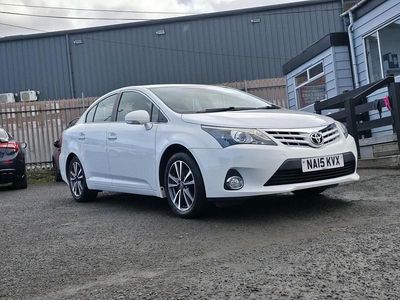 Used Toyota Avensis Business Edition 126 HP (92 kW) 2015 White Sedan