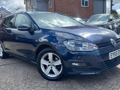 Used VW Golf VII Edition 125 HP (91 kW) 2016 Blue Hatchback