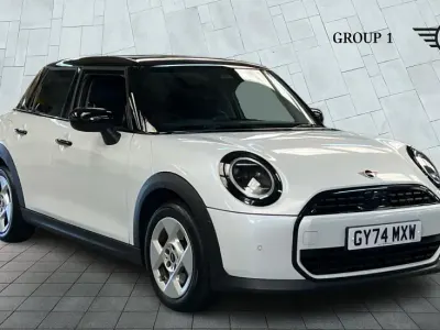 Used Mini Cooper Hatch 156 HP (114 kW) 2024 Black Hatchback