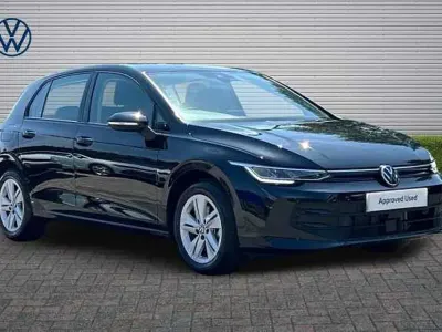 Used VW Golf VIII Life 115 HP (84 kW) 2025 Black Hatchback