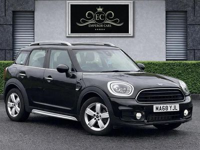 Black Used 2018 Mini Cooper Countryman SUV | £10,248 (A bit pricey)