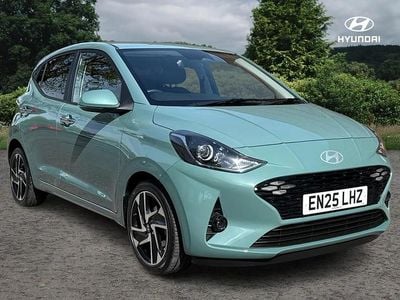 Used Hyundai i10 Premium 77 HP (56 kW) 2025 Green Hatchback