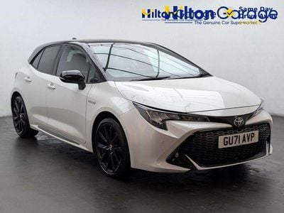 Used Toyota Corolla Sport 184 HP (135 kW) 2021 White/black Hatchback
