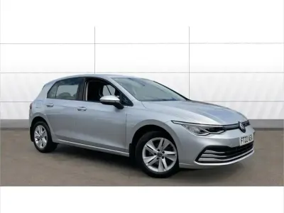Used VW Golf VIII Life 108 HP (79 kW) 2022 Silver Hatchback