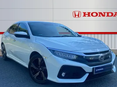 Begagnad Honda Civic Prestige 182 HK (133 kW) 2009 Halvkombi