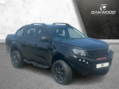 Used Nissan Navara Tekna 190 HP (139 kW) 2019 Black Pickup