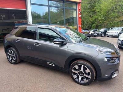 Usado Citroën C4 Cactus Flair 110 HP (80 kW) 2018 Cinzento Citadino