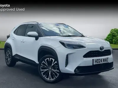 Used Toyota Yaris Cross 116 HP (85 kW) 2024 White SUV