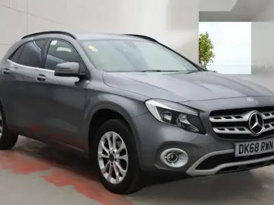 Used Mercedes GLA200 Executive 156 HP (114 kW) 2018 Grey SUV
