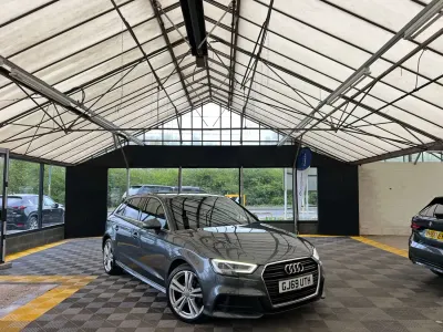 Usado Audi A3 Sportback S-Line 2019 Cinzento Citadino