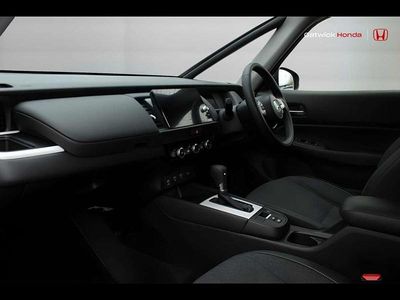 Begagnad Honda Jazz Advance 122 HK (89 kW) 2023 Blå Halvkombi