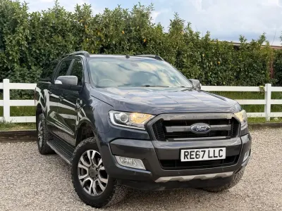 Usado Ford Ranger Wildtrack 200 CV (147 kW) 2017 Gris Pickup/Camioneta