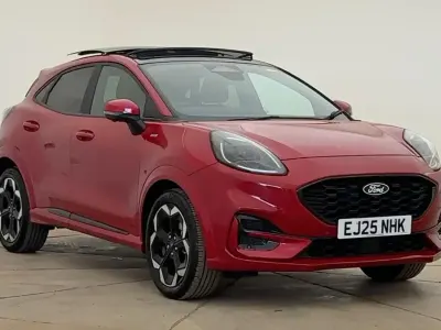 Używany Ford Puma ST-Line X 125 KM (91 kW) 2025 Czerwony SUV