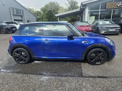 Used Mini Cooper Hatch 134 HP (98 kW) 2020 Blue Hatchback