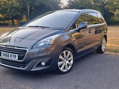 Used Peugeot 5008