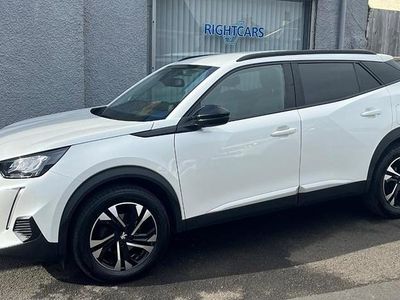 Second-hand Peugeot 2008 Allure Premium 2022 Alb SUV