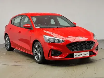 Used Ford Focus ST-Line 125 HP (91 kW) 2020 Red Hatchback