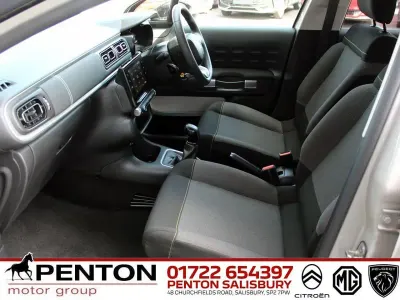 Used Citroën C3 PureTech 82 HP (60 kW) 2023 Beige Hatchback
