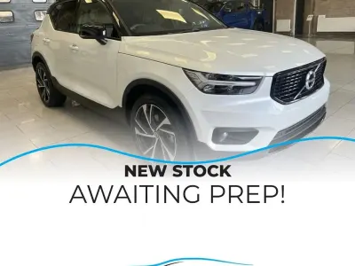 Used Volvo XC40 R-Design Pro 2019 White SUV