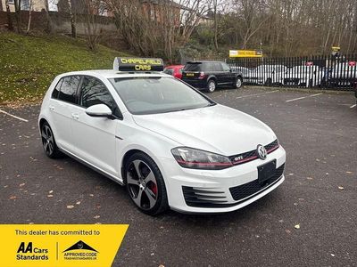 Used VW Golf VII GTI 290 HP (213 kW) 2015 White Hatchback